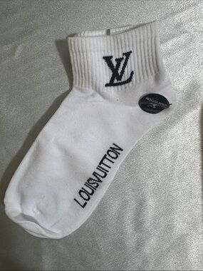 New! Louis Vuitton White Ankle Socks with Black Logo